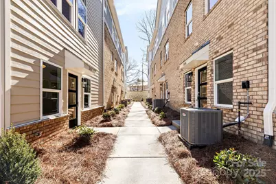 3820 Odom Way, Charlotte, NC 28208 - Photo 28