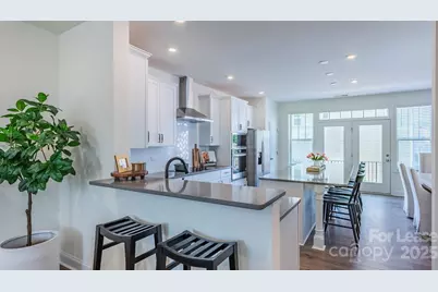 2635 W Trade Street #Paxton, Charlotte, NC 28208 - Photo 2