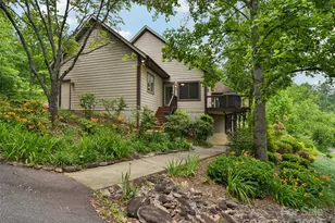 142 Twin Courts Dr, Weaverville, NC 28787 - Photo 4