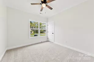 412 W Westview St, Gastonia, NC 28052 - Photo 26