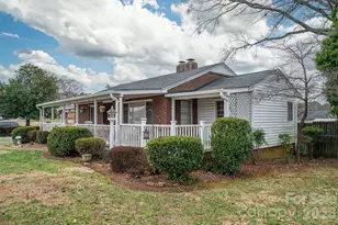 816 S Point Rd, Belmont, NC 28012 - Photo 6