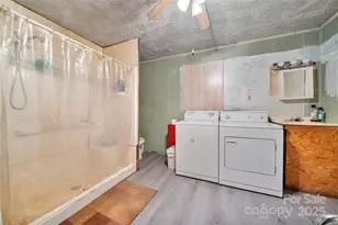 225 Institute St, Mooresville, NC 28115 - Photo 12