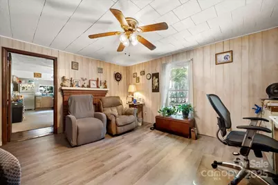 225 Institute Street, Mooresville, NC 28115 - Photo 8