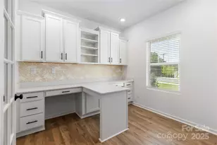 1402 Richmond Dr, Lowell, NC 28098 - Photo 16