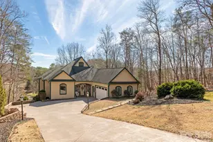 172 Summer Morning Ct, Lake Lure, NC 28746 - Photo 2