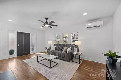 706 Rhodes Park Drive, Hendersonville, NC 28791 - Photo 16