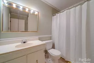 1200 Berkshire Dr, Kannapolis, NC 28081 - Photo 32