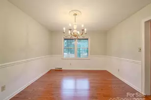 1200 Berkshire Dr, Kannapolis, NC 28081 - Photo 14