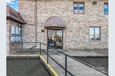 1612 Asheville Highway #STE 4, Hendersonville, NC 28791 - Photo 4