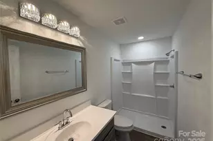 4501 Knollcrest Dr, Charlotte, NC 28208 - Photo 22