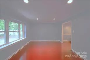 6126 Eagle Peak Dr, Charlotte, NC 28214 - Photo 4