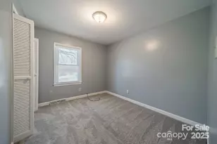 6126 Eagle Peak Dr, Charlotte, NC 28214 - Photo 18