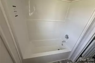 915 Chapel St, Landis, NC 28088 - Photo 12