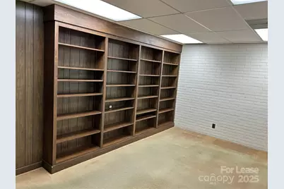 352 2nd Street NW, Hickory, NC 28601 - Photo 10