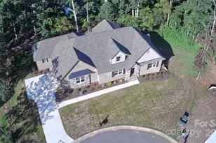 2069 Landry Ln, Rock Hill, SC 29732 - Photo 4