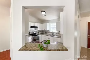 5610 Stone Bluff Ct, Charlotte, NC 28214 - Photo 14