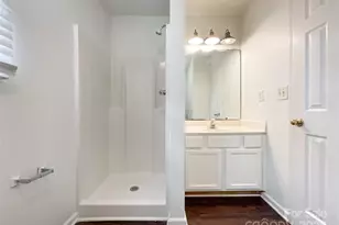 5610 Stone Bluff Ct, Charlotte, NC 28214 - Photo 28