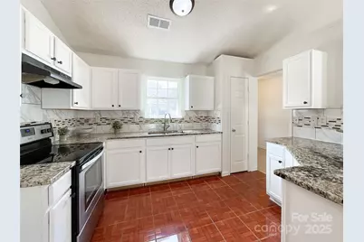 5610 Stone Bluff Court, Charlotte, NC 28214 - Photo 10