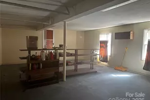 71 Travis Ln, Bakersville, NC 28705 - Photo 22