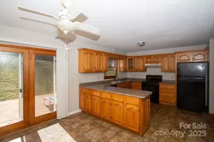 9 Lorena Dr, Asheville, NC 28806 - Photo 16