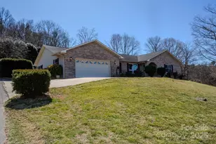 9 Lorena Dr, Asheville, NC 28806 - Photo 4