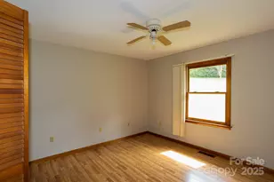 9 Lorena Dr, Asheville, NC 28806 - Photo 34