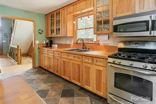 167 Bold Spgs Rd, Sylva, NC 28779 - Photo 12