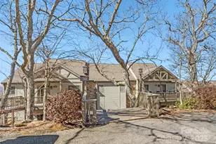 140 Slickrock Rd, Burnsville, NC 28714 - Photo 2