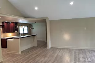 20 Frosted Ln, Burnsville, NC 28714 - Photo 6