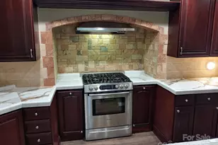 20 Frosted Ln, Burnsville, NC 28714 - Photo 8