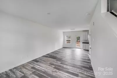 613 N Pink Street, Cherryville, NC 28021 - Photo 2