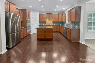 705 Old Cove Rd, Tega Cay, SC 29708 - Photo 6