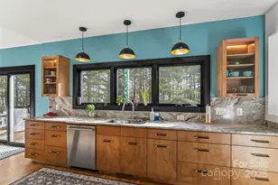 1441 Southpointe Dr, Morganton, NC 28655 - Photo 8