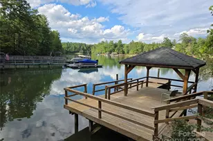 1441 Southpointe Dr, Morganton, NC 28655 - Photo 1