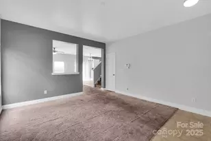 8214 Deodora Cedar Ln, Charlotte, NC 28215 - Photo 4