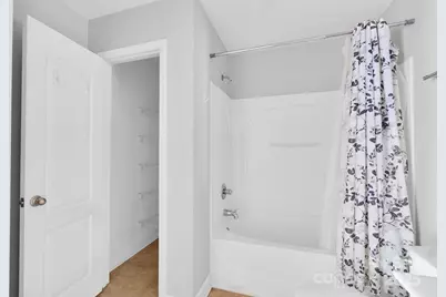 8214 Deodora Cedar Lane, Charlotte, NC 28215 - Photo 32