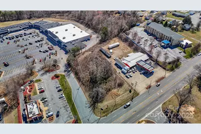 1261 Burkemont Avenue, Morganton, NC 28655 - Photo 4