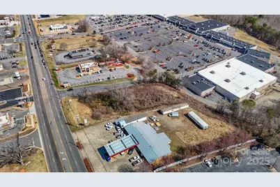 1261 Burkemont Avenue, Morganton, NC 28655 - Photo 8