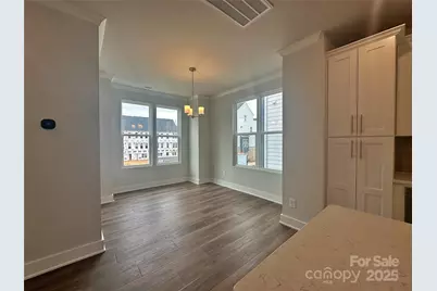 2035 Clarksdale Drive #33, Charlotte, NC 28206 - Photo 6