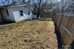 178 Newline Rd, Mooresboro, NC 28114 - Photo 2