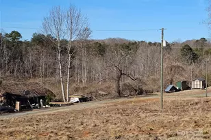 1062 Horn Bottom Rd, Forest City, NC 28043 - Photo 2