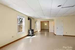 34 Larkspur Ct, Asheville, NC 28805 - Photo 20