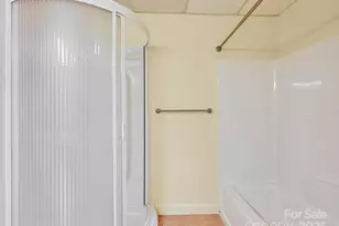 34 Larkspur Ct, Asheville, NC 28805 - Photo 32