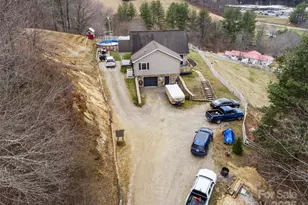 83 Roland St, Burnsville, NC 28714 - Photo 38