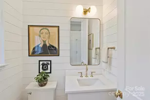 2509 Montrose Ct, Charlotte, NC 28207 - Photo 32