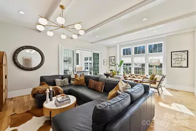 2509 Montrose Court, Charlotte, NC 28207 - Photo 10