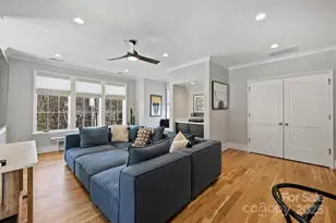 2509 Montrose Ct, Charlotte, NC 28207 - Photo 20