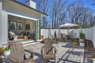 2509 Montrose Ct, Charlotte, NC 28207 - Photo 34