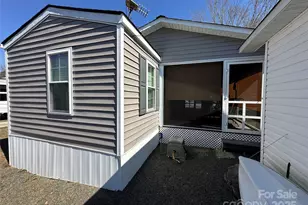 134 Cardinal Ave, New London, NC 28127 - Photo 26