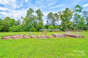 3640 Oak Haven Ln, Shelby, NC 28150 - Photo 16